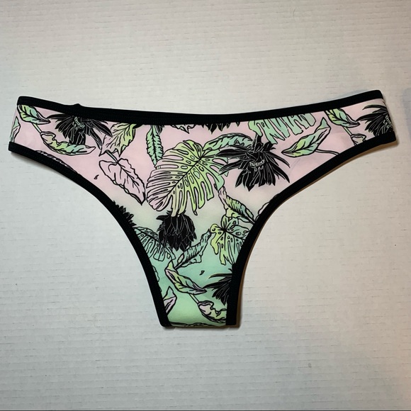 Sz. Lg Akela Surf reversible bikini bottom NWOT - Picture 6 of 16